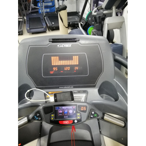 Бігова доріжка  Cybex T770 (Б/В) - фото №3
